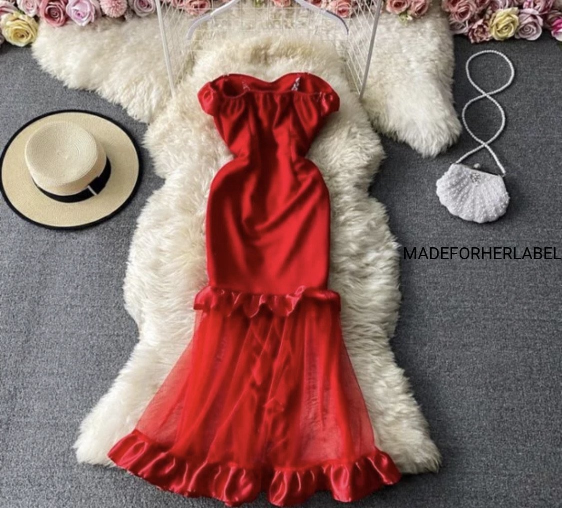 Sibasa Tube Ruffle Dress