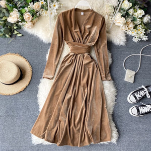 Derya V Neck Dress