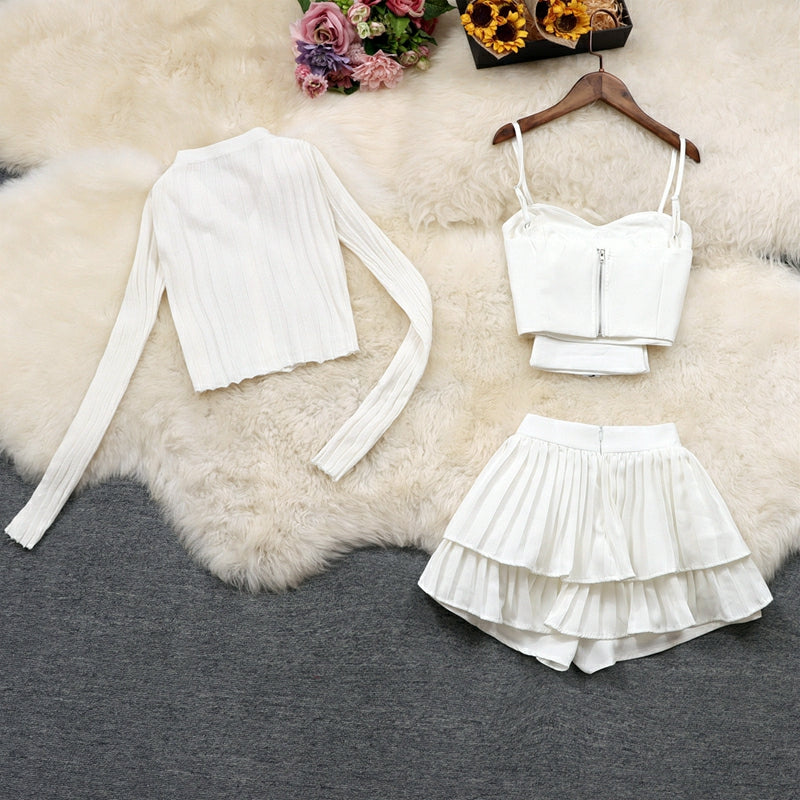 Emery Three Piece Set